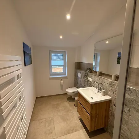 Theus Appartement *